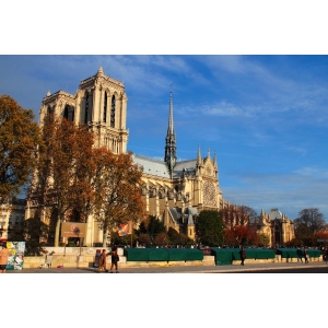 巴黎圣母院起火元凶可能为电气隐患， PoE安全供电技术或成文博场馆信息化传输首选